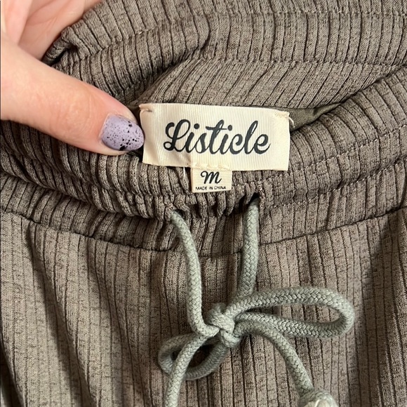 Beige Ribbed Two-Piece Set - Picture 3 of 4